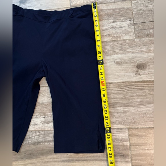 Susan Graver Men's Deep Blue Flat Front Capris size large - Picture 4 of 6